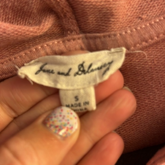 Heart Long Sleeve Shirt with Hood - Picture 5 of 5